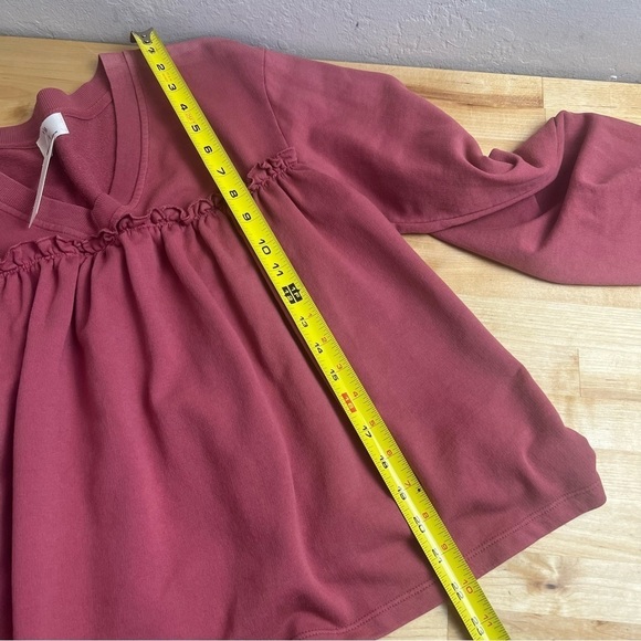 NEW Anthropologie‎ T.La Burgundy Pink Ruffle V-Neck Sweatshirt Size Small - Picture 8 of 9